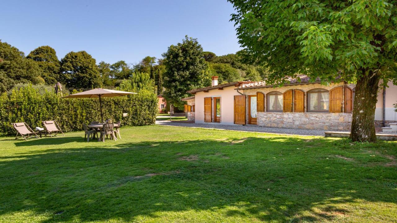 לוקה Il Cottage Di Patrizia מראה חיצוני תמונה